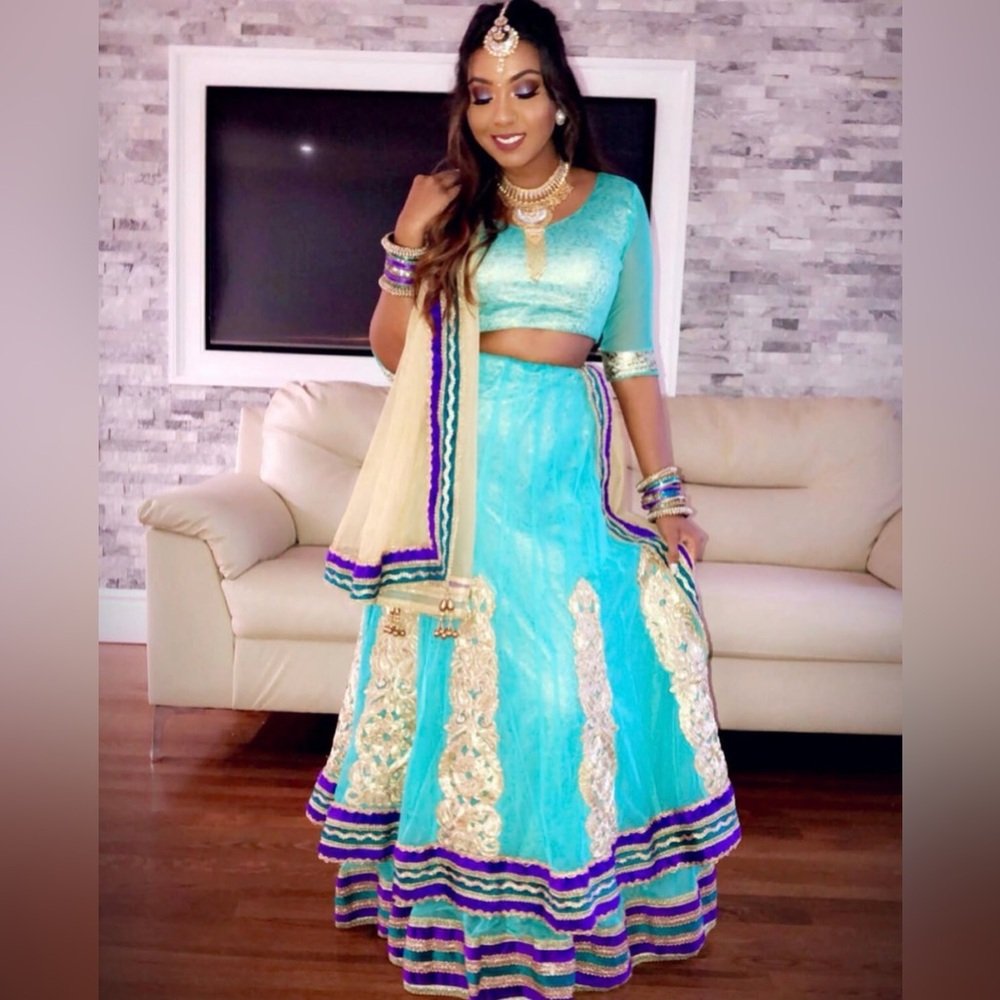 Elegant Turquoise and Cream Lengha